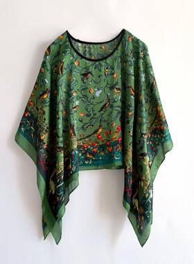 Women'S Ditsy Floral Print Style Scarf, Lightweight Smooth