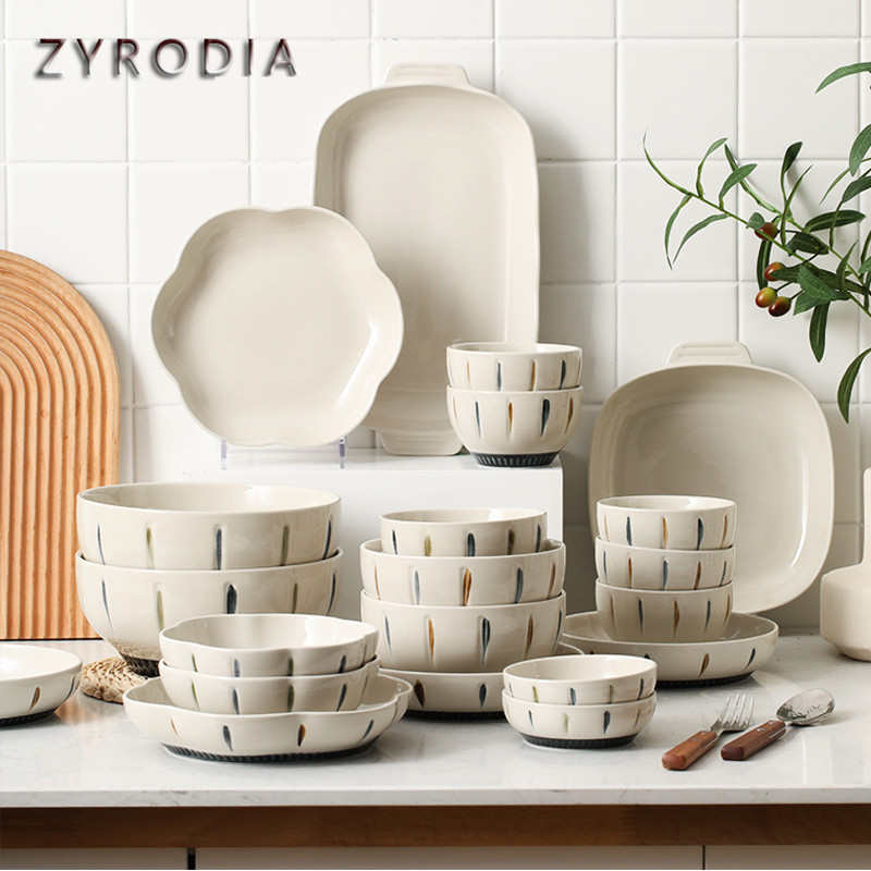 ZYRODIA日式碗碟套装家用饭碗菜盘碗釉下彩陶瓷餐具套装乔迁送礼