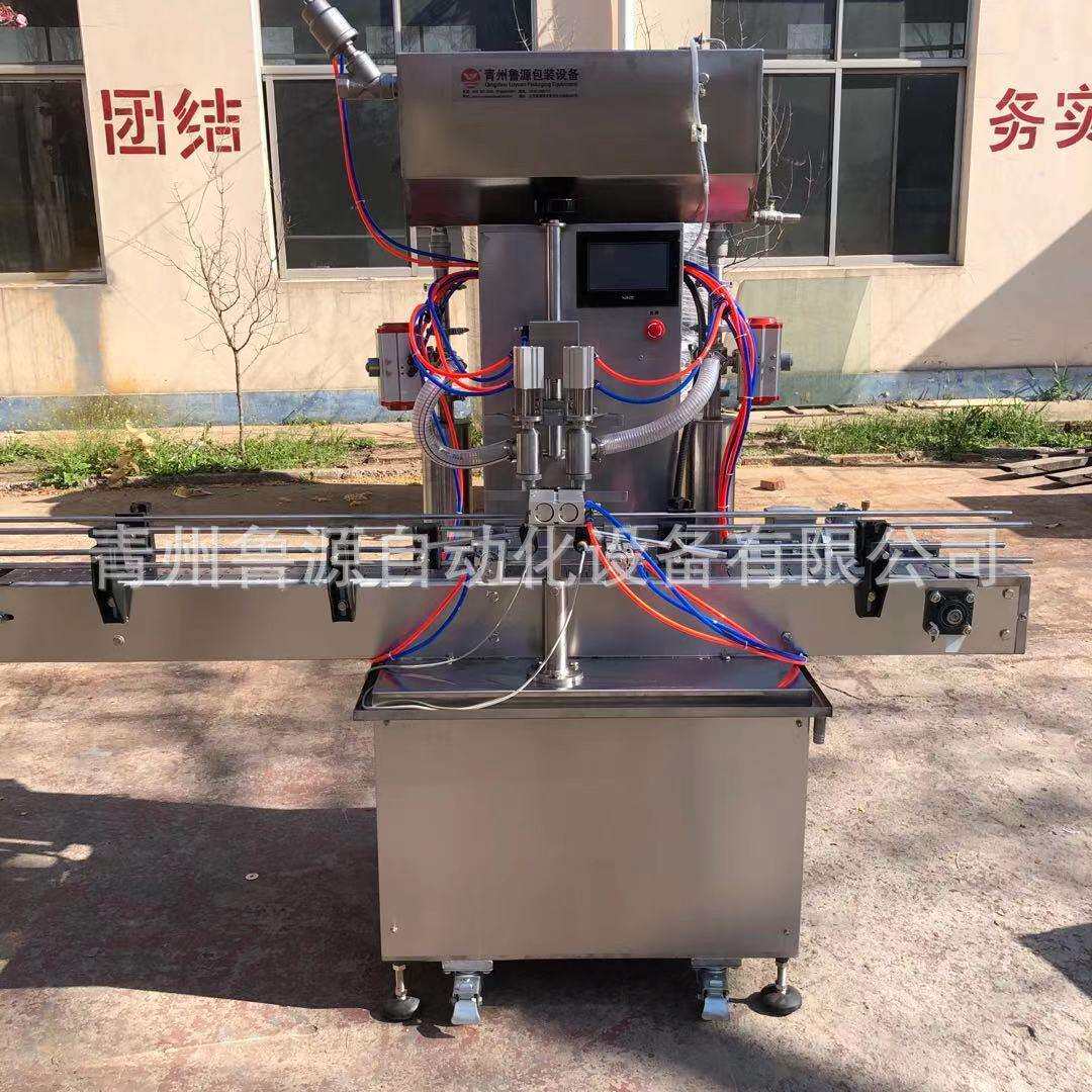 青州厂家直供小型酒水灌装机 小型饮料灌装机 小型液体定量灌装机