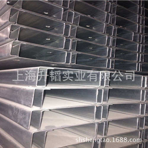 现货供应冲孔镀锌C型钢U型钢蝴蝶孔C型钢各种长度材质Q235