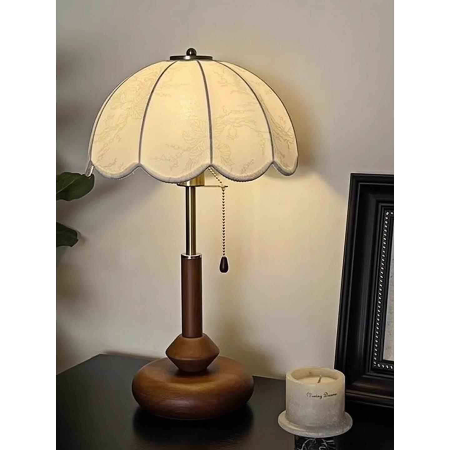 法式中古风台灯卧室实木美式复古客厅设计师书房高级感装饰床头灯