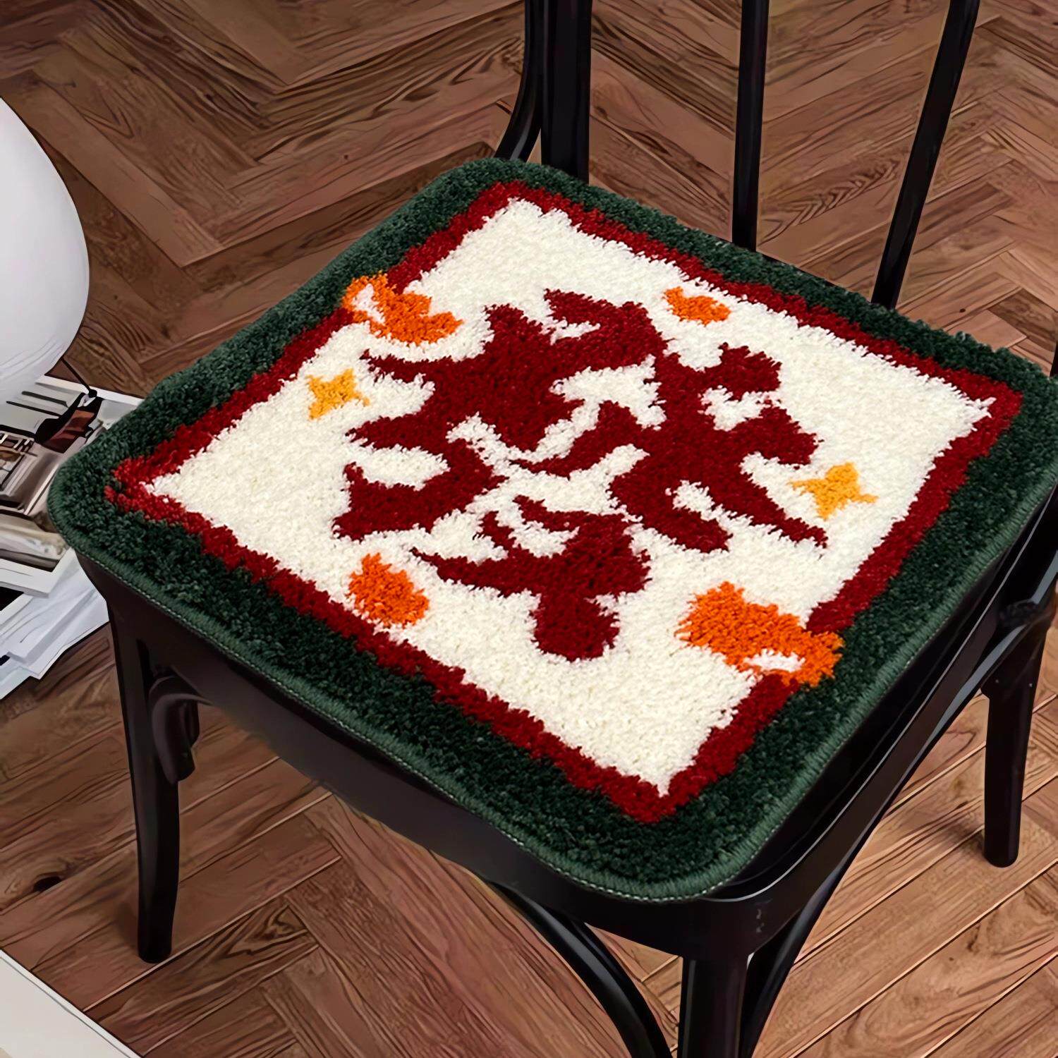 卡通植绒坐垫办公室久坐防滑垫加厚隔凉保暖屁股垫家用餐桌椅子垫