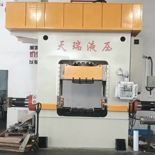 三通机管件成型液压机弯头机铜件挤压成型机