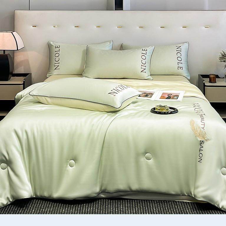 2025新款水洗真丝冰丝刺绣夏被四件套夏凉被透气丝滑快速降温