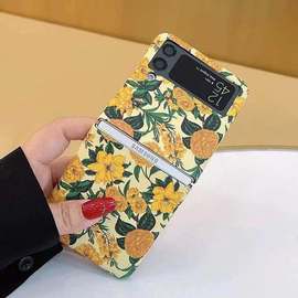 适用三星Samsung Galaxy fold3 fold4 Case Flip 4 hard cover 手机保护壳折叠屏浮雕碎花夜光水贴磨砂硬壳zf