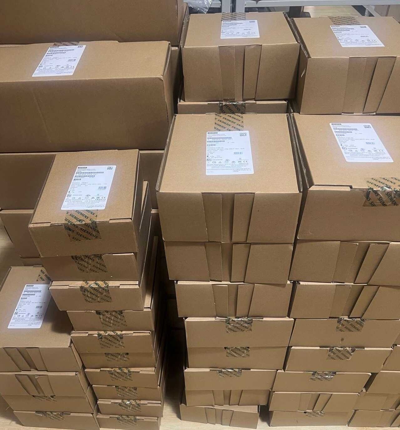 伺服电机_1FK7105-2AC71-1RB0_西门子  2