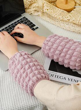 Cute autumn and winter waterproof, oil-proof, and dirt-resis