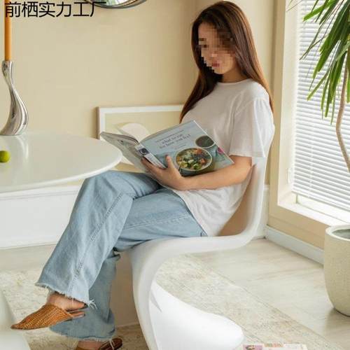 202新网红潘料东椅家5用可FOE叠放餐桌椅靠款背现代简约塑椅子客