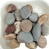 庭院铺设鹅卵石 工程铺路 鹅卵石 鱼缸垫底