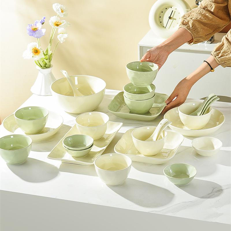 碗碟餐具套装家用2024新款感陶瓷碗筷乔迁新居碗盘组合奶油风
