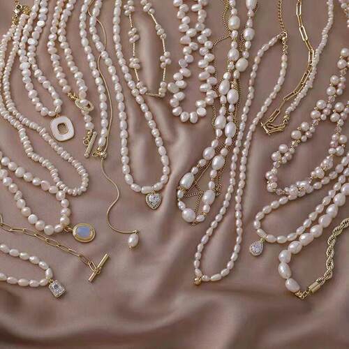 Vintage Freshwater Pearl Necklace French Baroque Irregular D