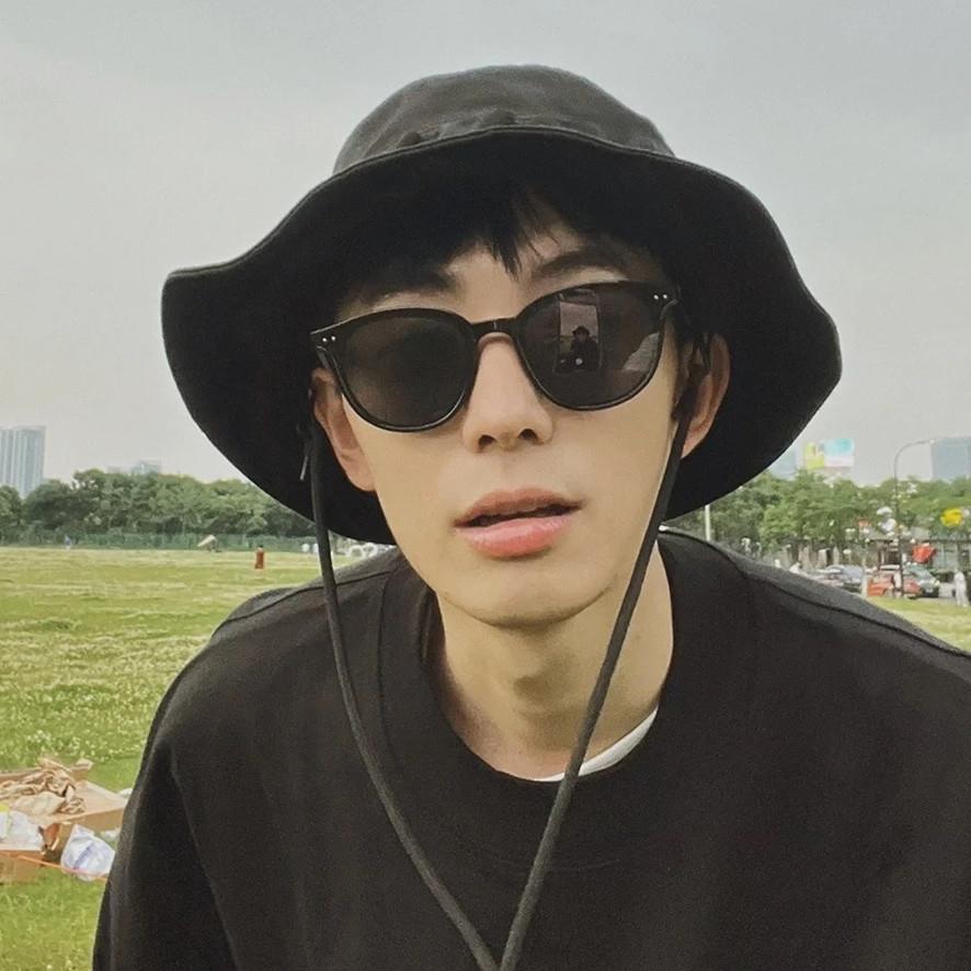 品牌黑色墨镜男士大脸显瘦防晒防紫外线开车驾驶偏光太阳眼镜高级