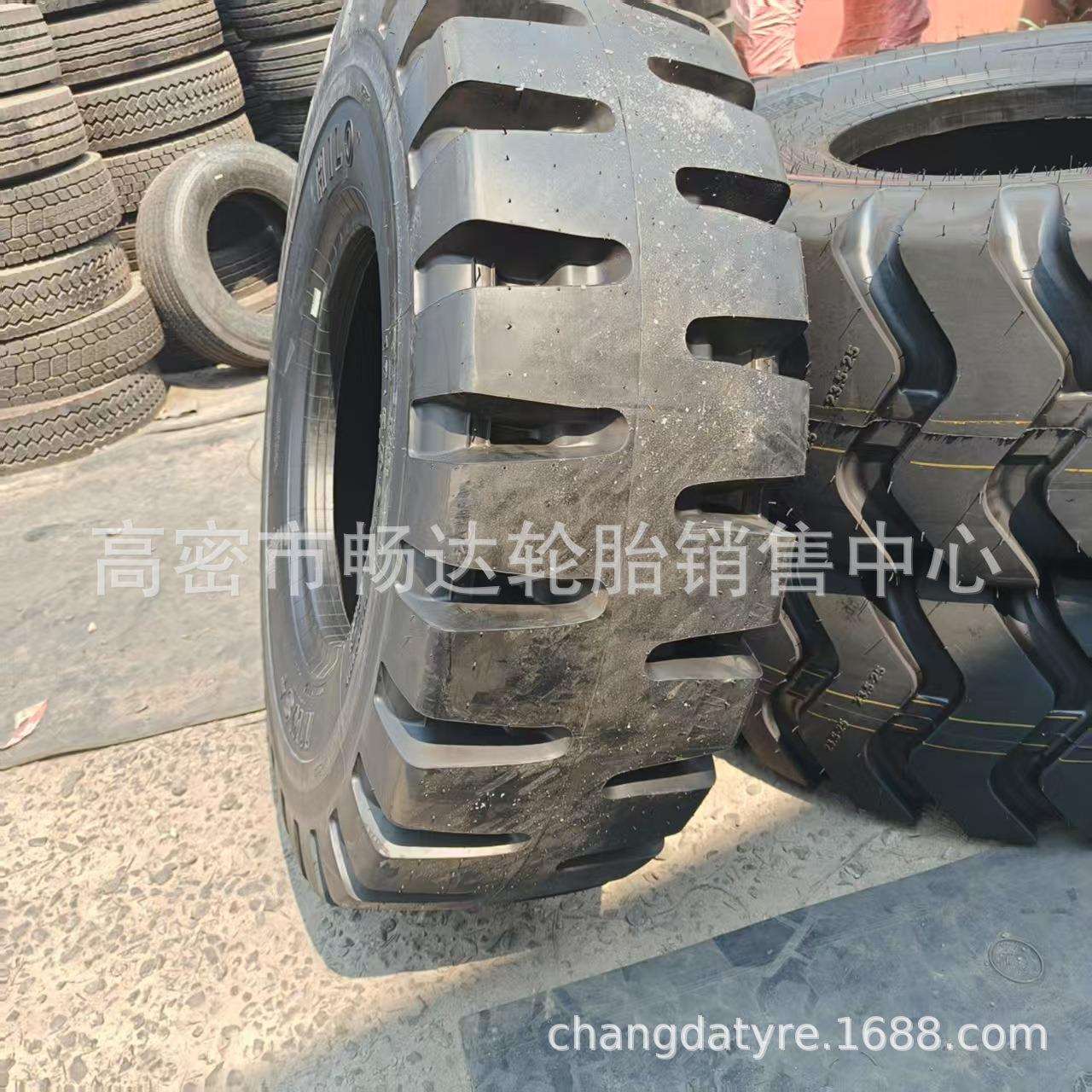 装载机运梁车轮胎 17.5R25 半实心轮胎L5花纹