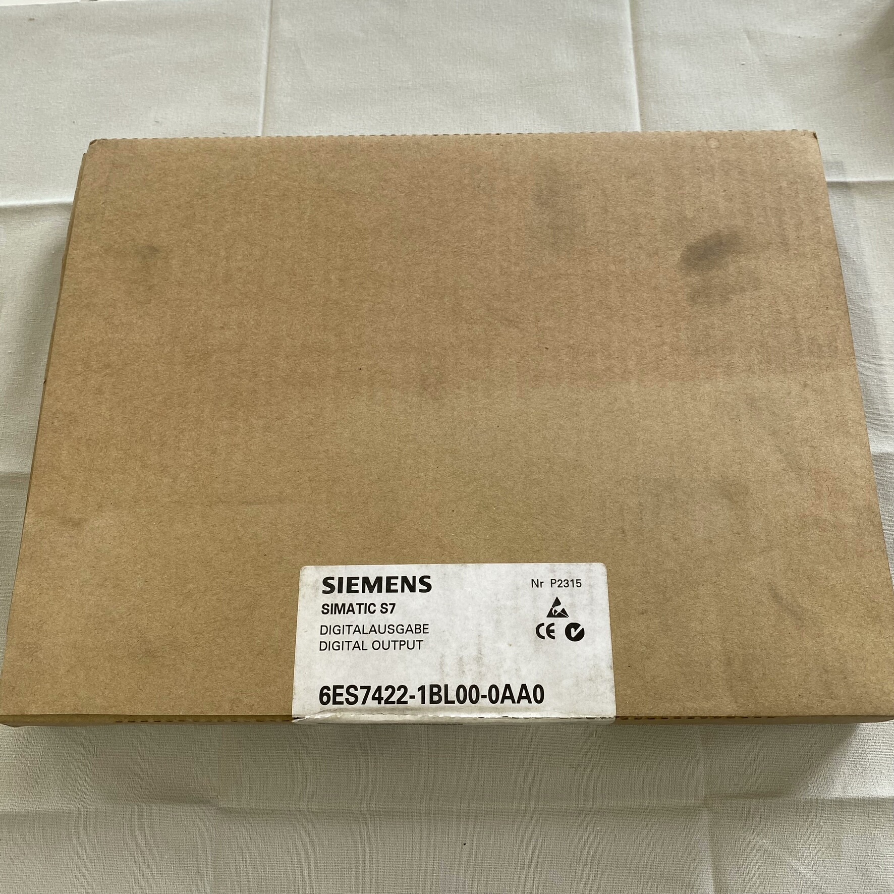 西门子控制器6ES7422-1BL00-0AA0   现货~