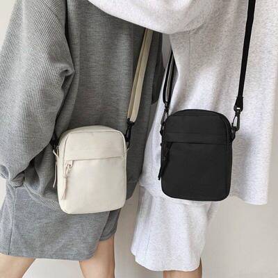 Single shoulder bag for men