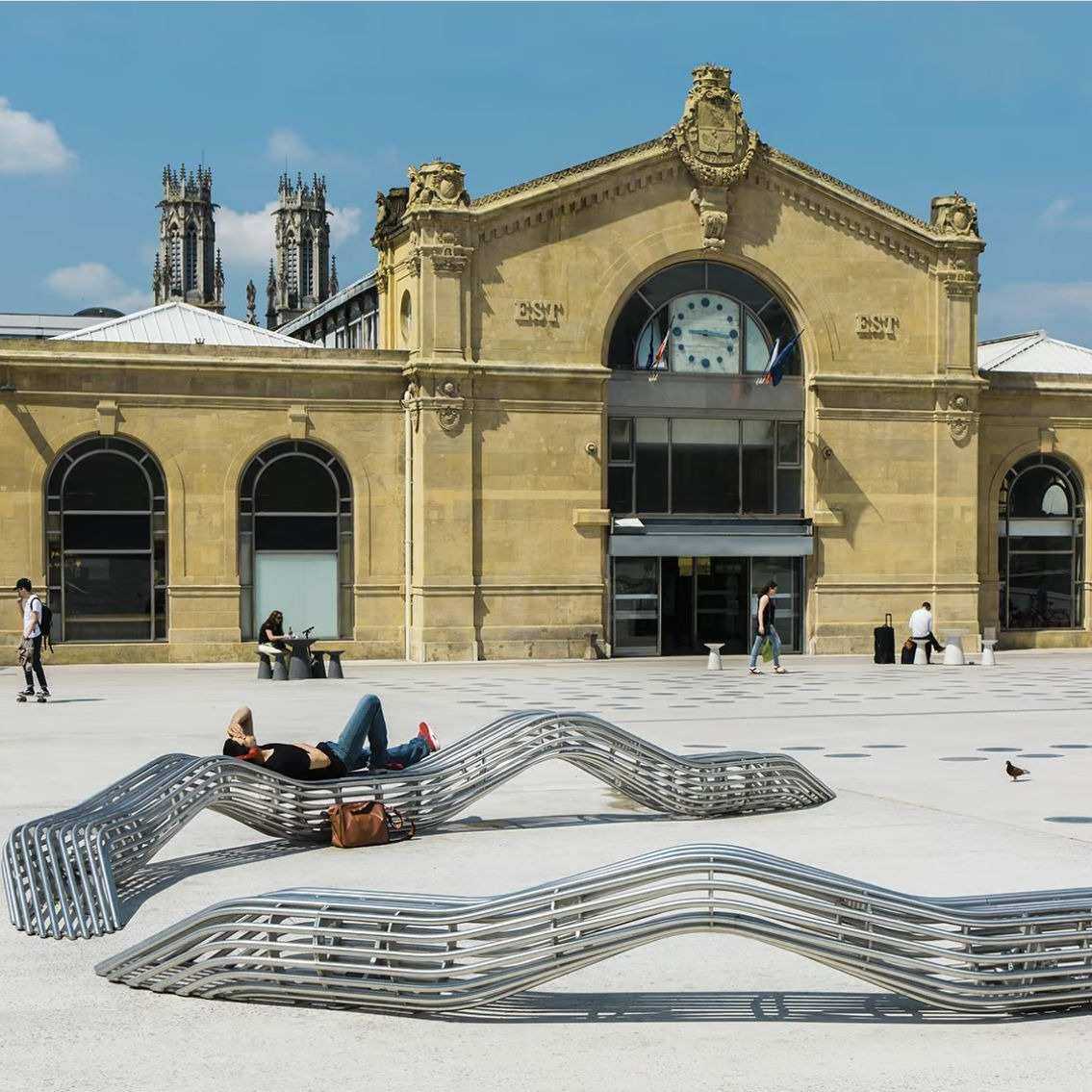 金属镂空座椅不锈钢户外座椅创意广场公园景观休闲异形长坐凳长椅,户外/登山/野营/旅行用品,户外桌椅套装,淘宝优惠券,粉丝福利购,淘宝优惠卷