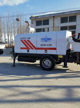 82KW混凝土输送泵混凝土小型拖泵搅拌拖泵输送泵地泵潍柴泵