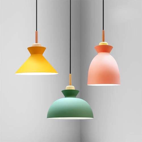 北欧现代简约餐厅灯具原木创意个性吧台咖啡厅餐馆马卡龙三头吊灯