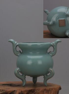 宋汝窑青瓷铁胎双耳如意三足彷宋造土香炉，彷古古玩，五大名窑
