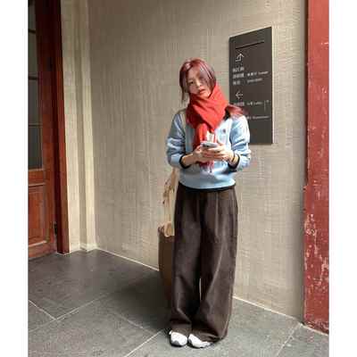 西西里安 牛奶黑巧~灯复古芯绒阔腿裤女秋冬显个子直小筒瘦P24-07