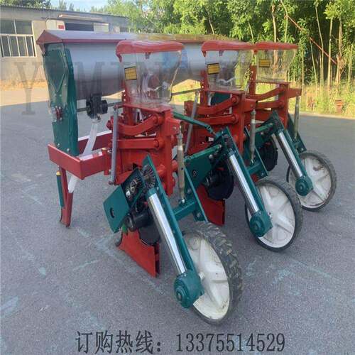 四轮拖拉机带玉米播种机器2行3行四行免耕新款悬浮式玉米播种机