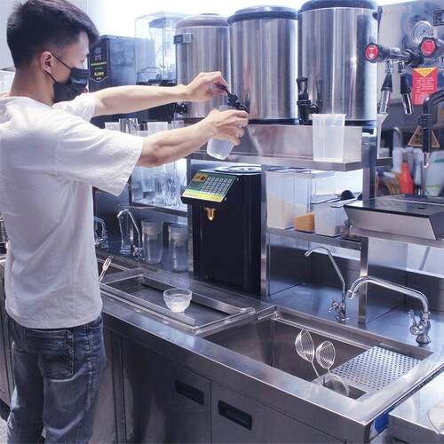 奶茶店设备全套制冰机304不锈钢冷藏水吧台出口保鲜柜