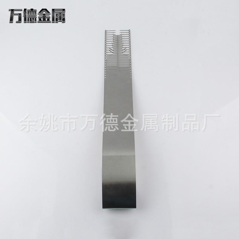 万德金属专业供应精密五金冲压模具汽车空调通风口弹片