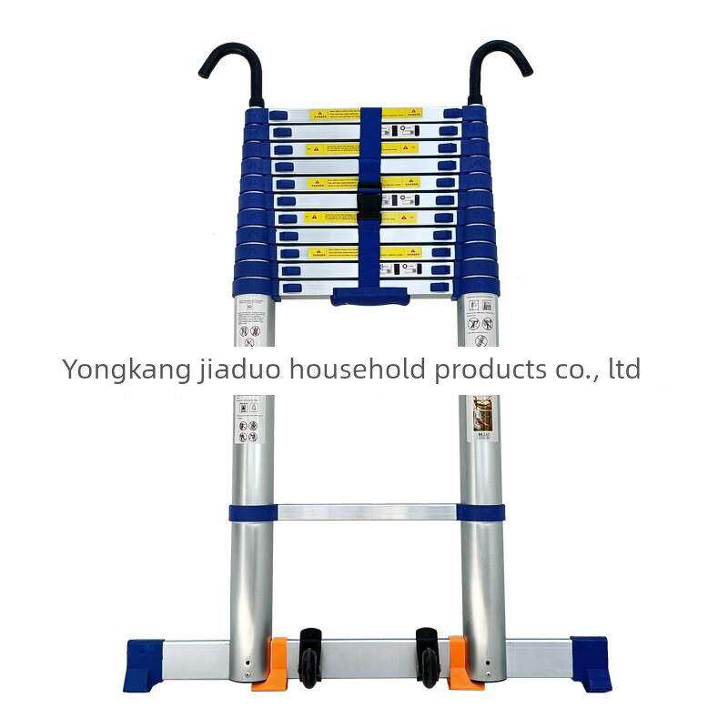 加厚的蓝色伸缩梯子与挂钩铝合金梯子工程家用梯子折叠便携式可调