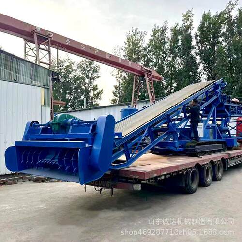 诚达生产皮带扒料机钢制履带底盘自取料皮带式砂石装车机