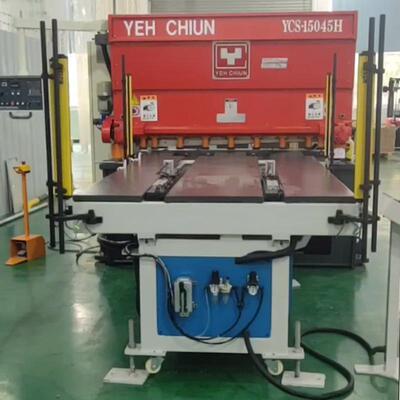 大型液送压剪板机不钢板材平动板送料机自GS-1300化锈伺服冲床料