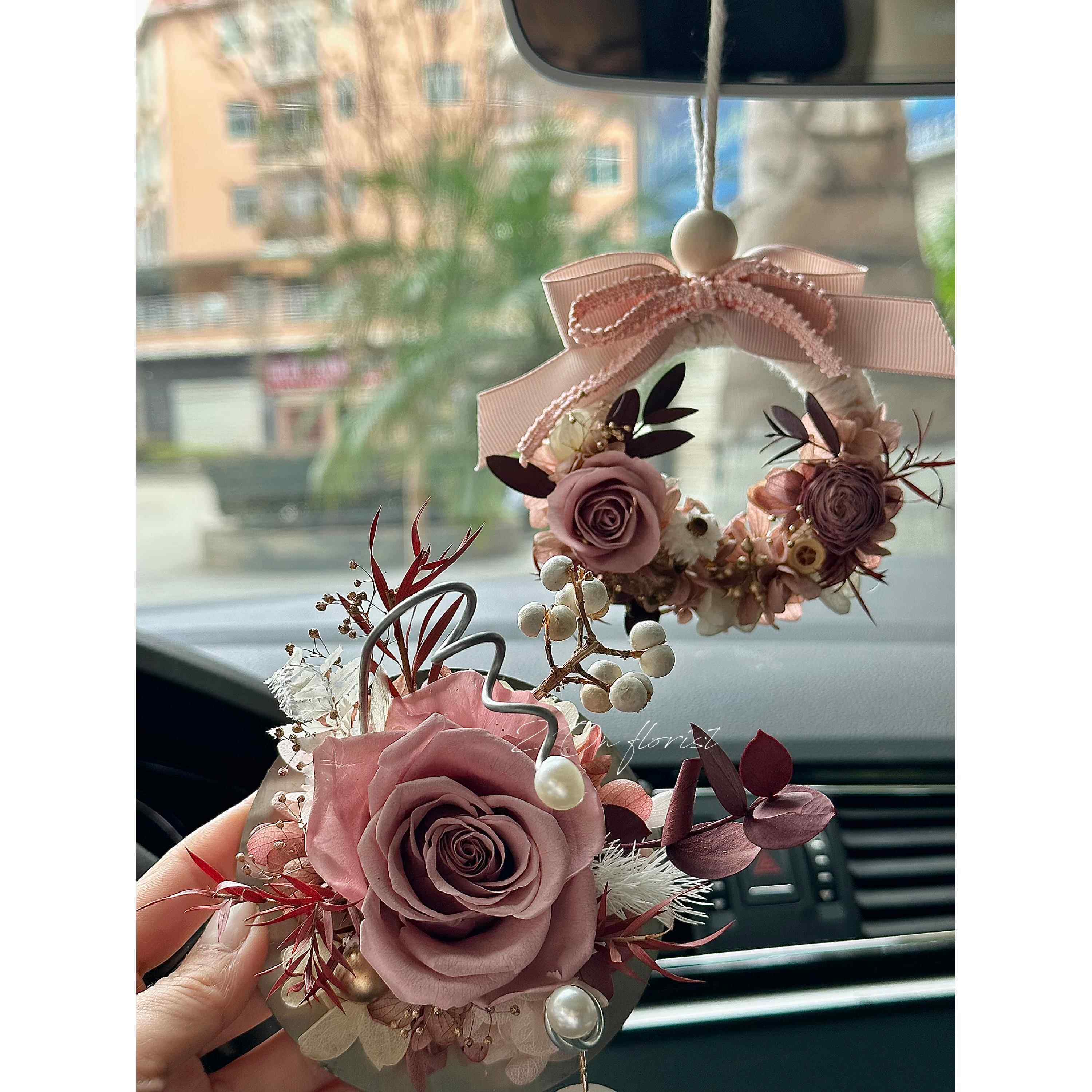 进口永生花玫瑰花环汽车挂件汽车内装饰品摆件520生日礼物送闺蜜