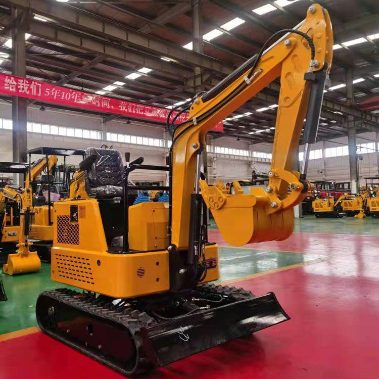 现货10履带式挖掘机果园家用建设挖沟小钩机小型土方挖掘机