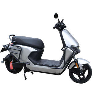 甲M95c保护架改装 M80C护杠保险杠防摔装 配件 号电动车M85C 适用九