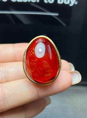 天然红色血珀戒指 水滴形夸张霸气手环波兰设计进口保真 女士养颜