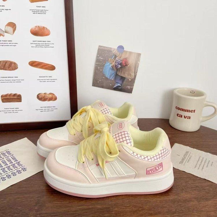 2025季春夏季透气系带低帮鞋小众学生百搭面包鞋时尚休闲运动板鞋