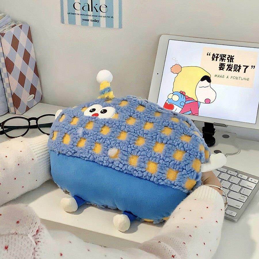 多巴胺暖手抱枕可插手毛绒暖手捂冬季办公室教室午睡枕趴睡枕