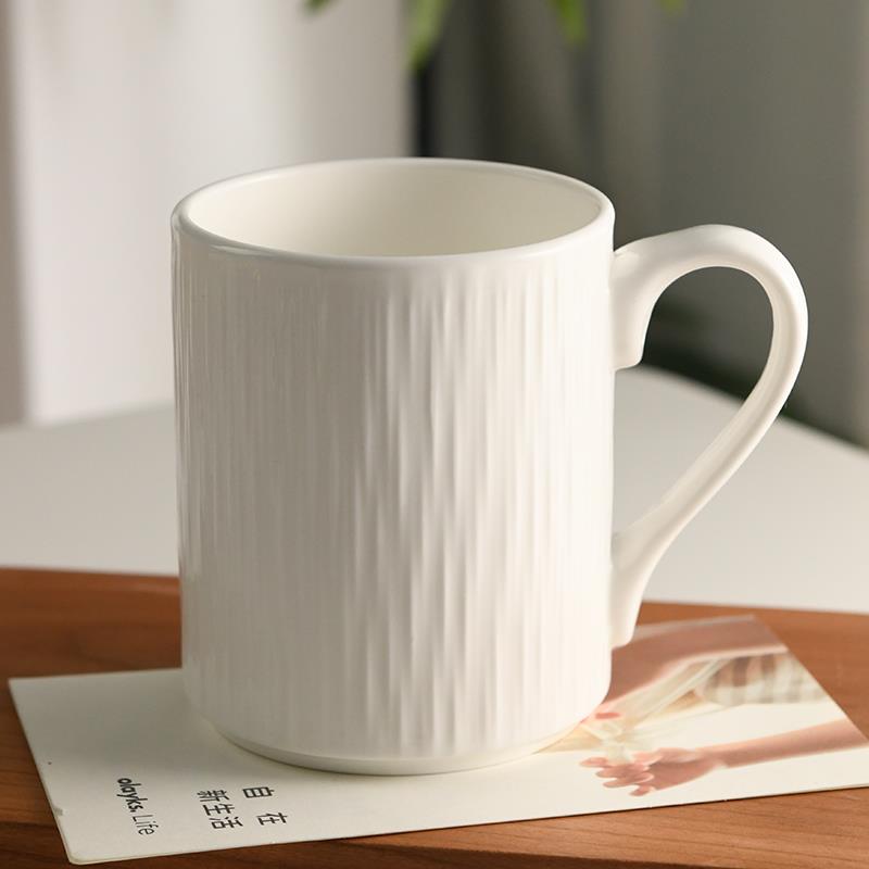 骨瓷杯子女士高颜值马克杯高级感轻奢陶瓷牛奶杯设计感小众可微波