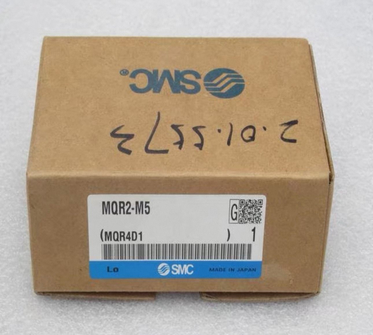 全新SMC旋转气缸MQR2-M5 现货