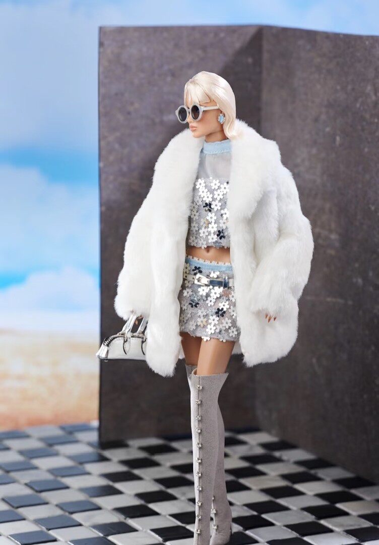 shion royalty Imogen官配白色皮草