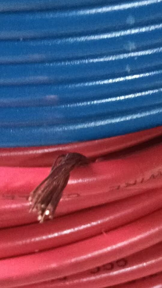 4月19日金华处置废旧稳压器1台，电线5盘，打包处理（浙江义乌）网络拍卖公告