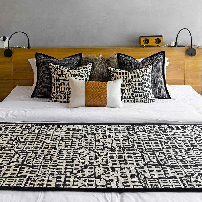 WBZ7黑白色系家用床旗床尾巾现代简约酒店民宿软装布艺靠包靠枕靠