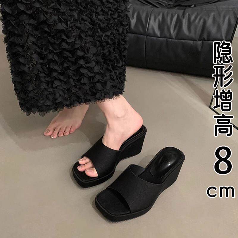 香港真皮厚底坡跟凉拖鞋女夏外穿2026新款爆款小个子增高沙滩凉鞋