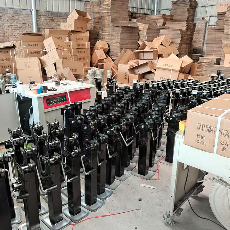 推车千斤顶手摇式农用车农具支腿1吨2T3T牛腿加厚折叠撑架配件