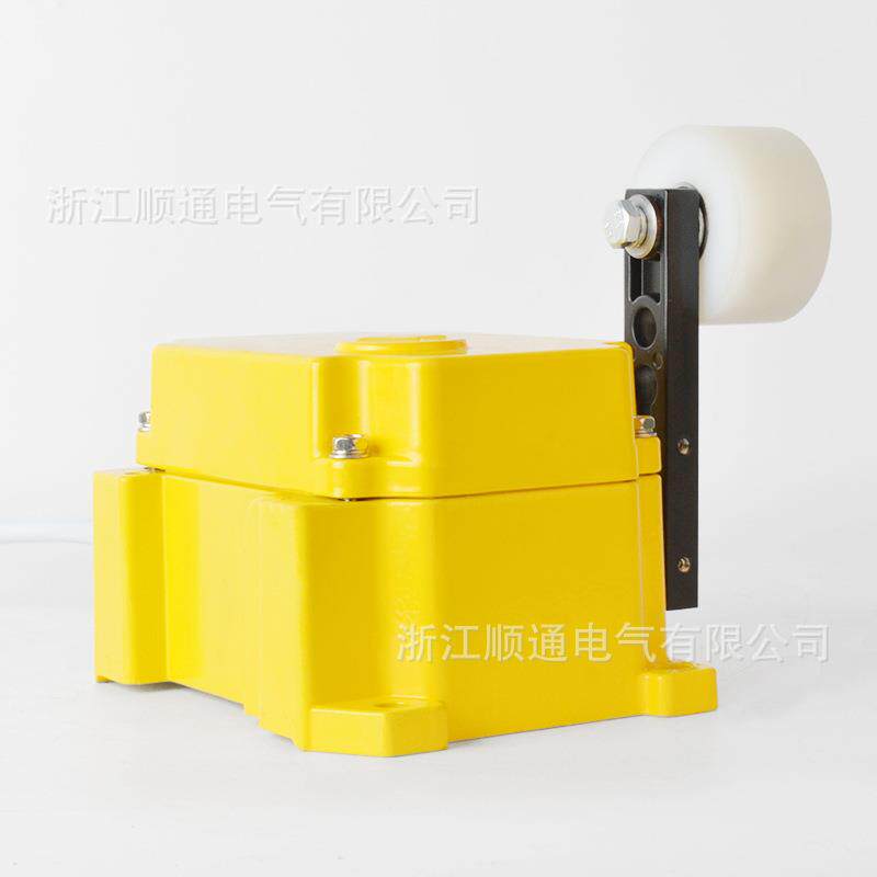两极方形跑偏开关KPT1-12-30 FPK XLPP 防偏装置控制器急停开关