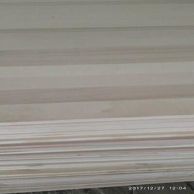 工艺品木板材杨木拼板18mm杨木板实木板材家居装修实木板