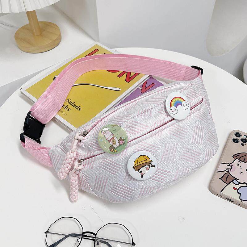 胸前背包女运动斜挎包设计感小众休闲ins风胸包学生百搭轻便腰包,箱包皮具/热销女包/男包,胸包,淘宝优惠券,粉丝福利购,淘宝优惠卷