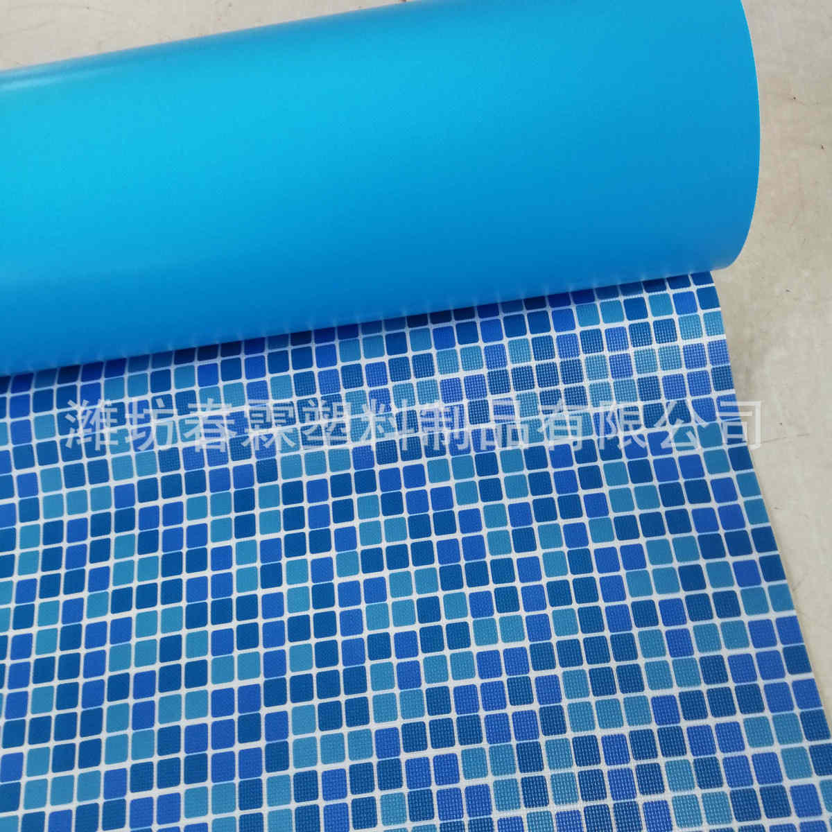 厂家直销PVC泳池胶膜游泳池贴膜马赛克泳池地膜游泳池胶膜