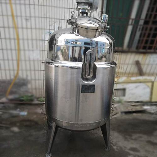 专业供应搅拌罐蒸汽加热配液罐工业存储罐小型搅拌罐