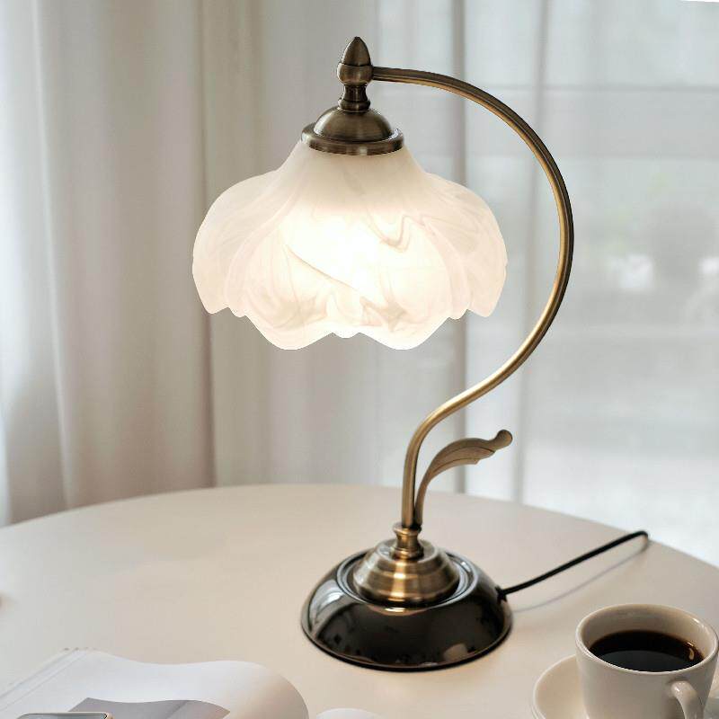 高级感现代轻奢卧室长明灯台灯床头灯结婚台风新中式主卧2025新款