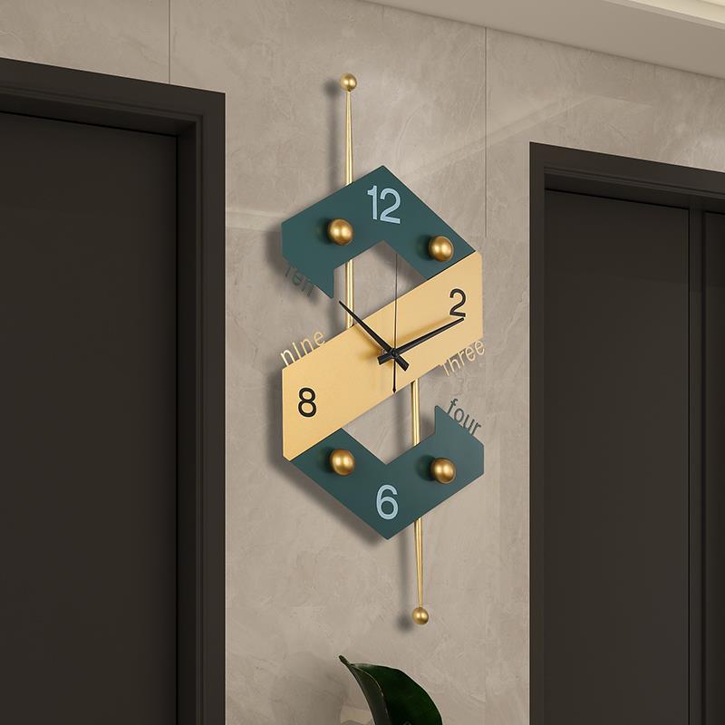 钟表挂钟客厅现代简约家用大气时钟2025新款家用创意静音挂墙钟表